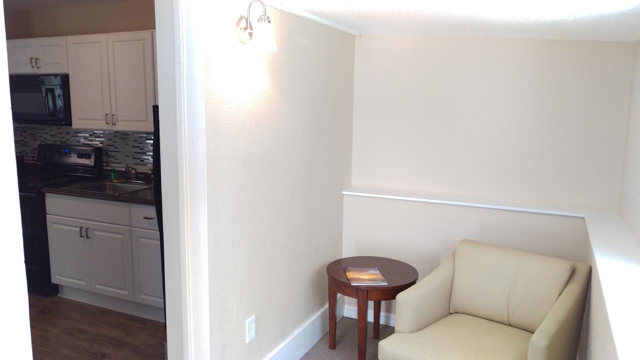 Beachview Suites Clearwater Beach Exterior foto